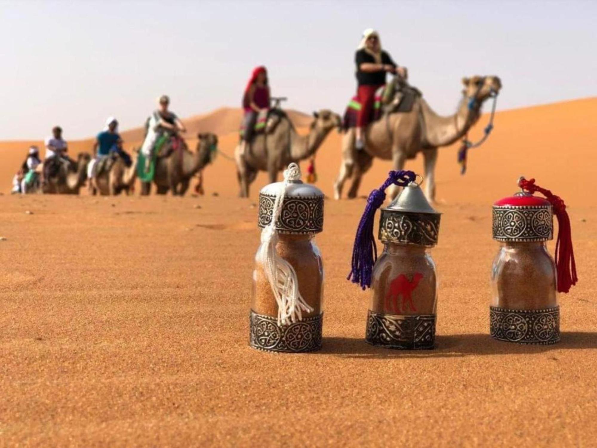 Camel Trekking Desert Camp Luxury tent 5*