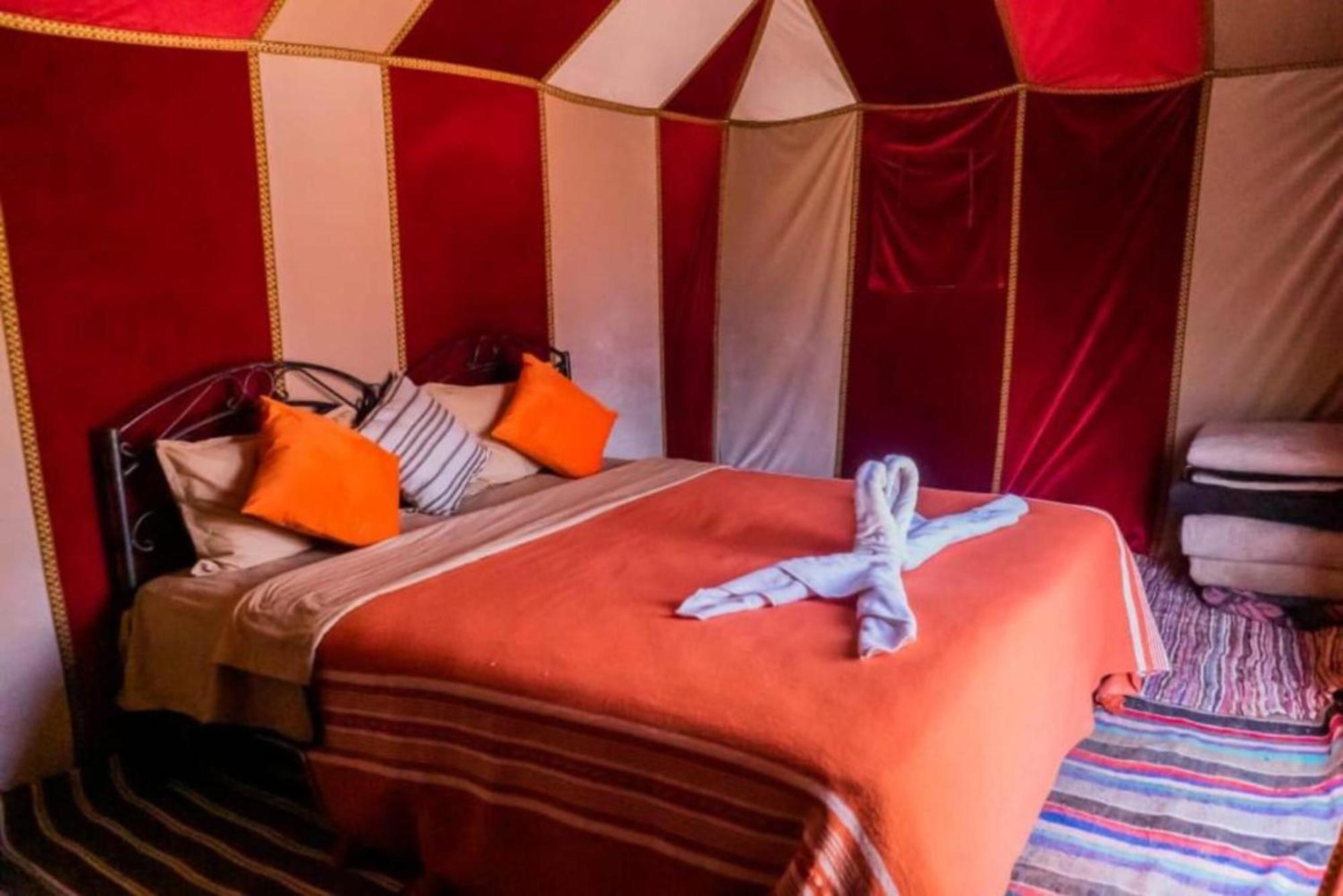 Camel Trekking Desert Camp Luxury tent Merzouga