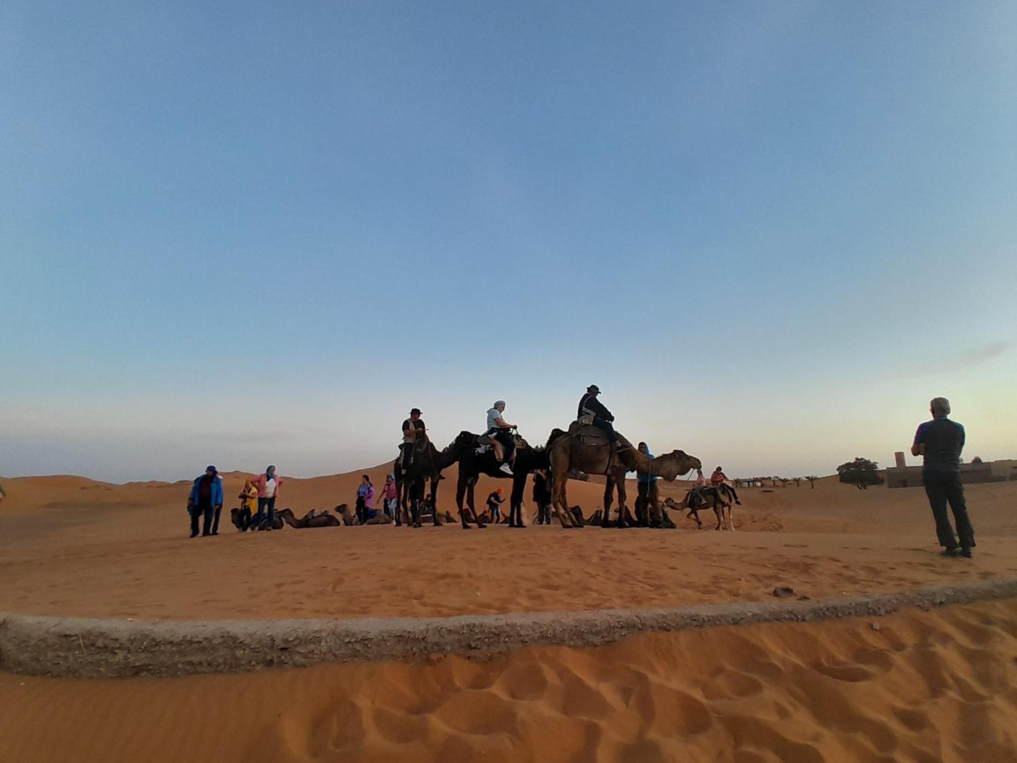 Camel Trekking Desert Camp 5* Merzouga